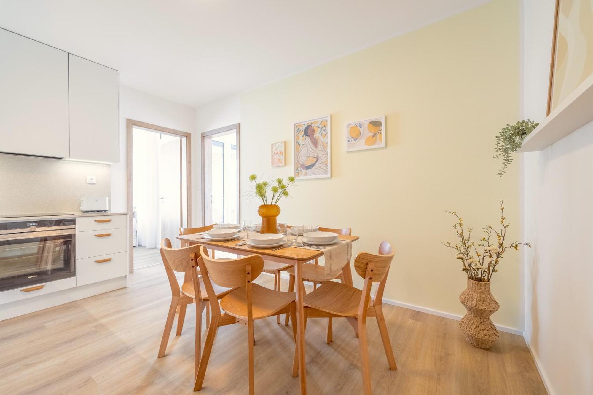 Апартаменти Bright 2Br - 4Th Floor, Balcony, Free Parking By Gravity Прага Екстер'єр фото