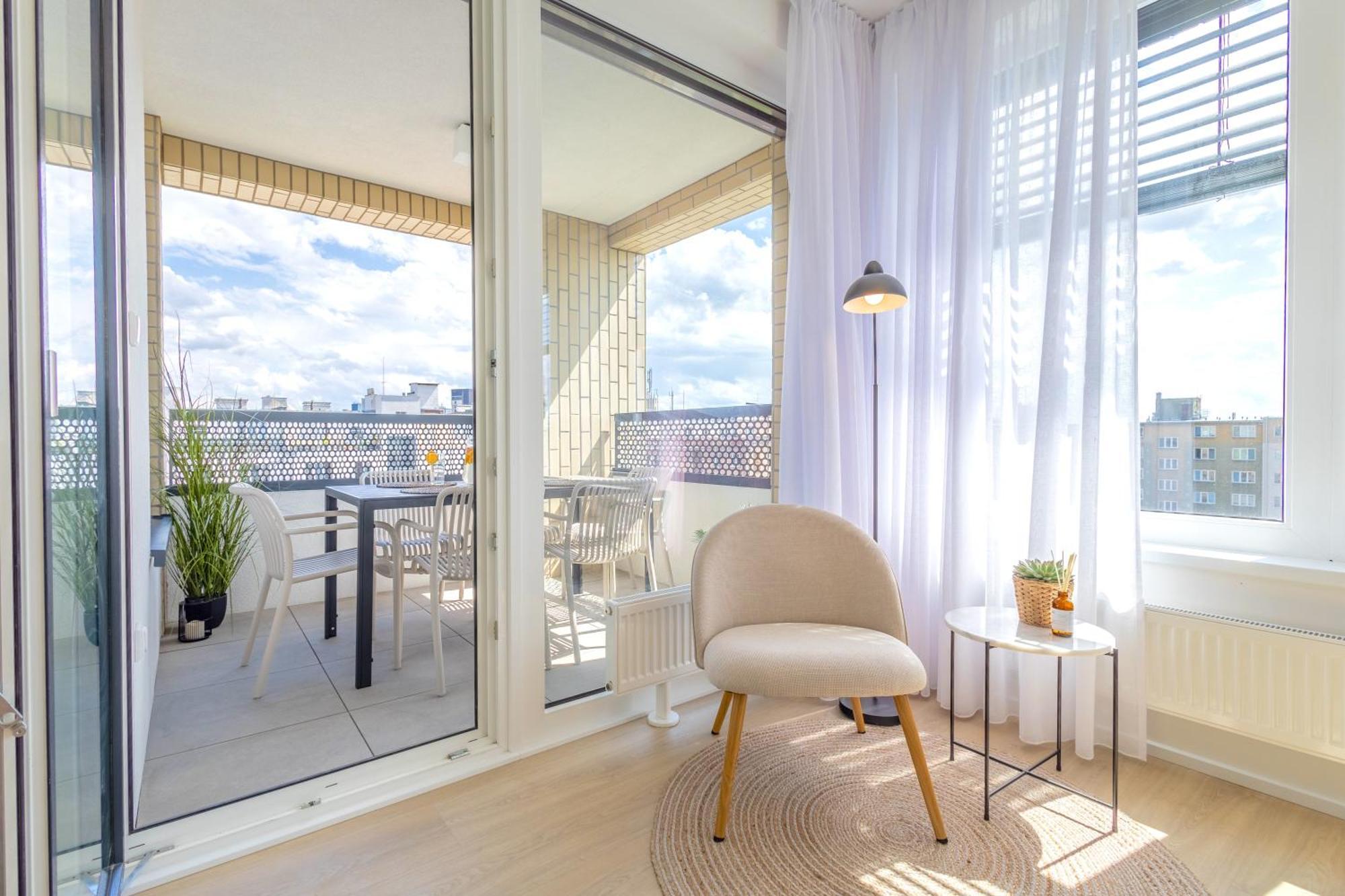 Апартаменти Bright 2Br - 4Th Floor, Balcony, Free Parking By Gravity Прага Екстер'єр фото